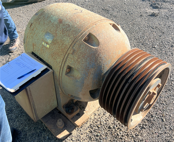 Symons-nordberg 4-1/4' Std Cone Crusher)